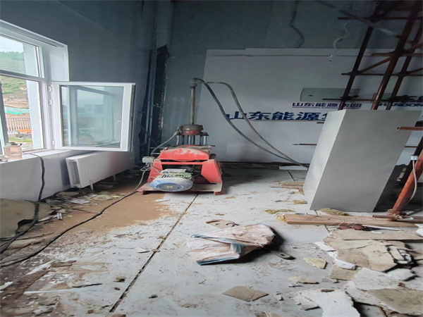 庄河地基基础下沉墙体裂缝加固注浆顶升施工